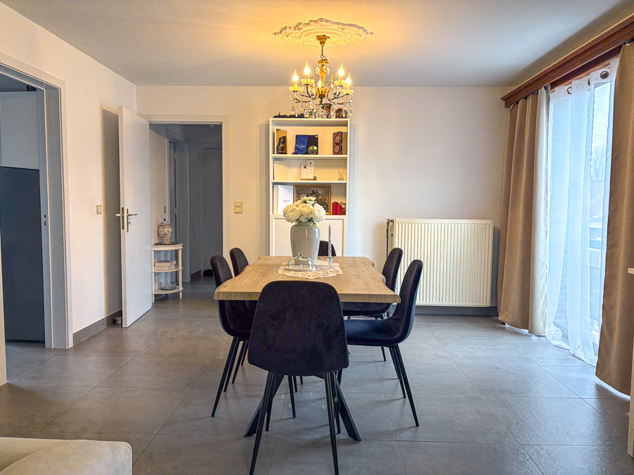 Mauricette-01 image 2