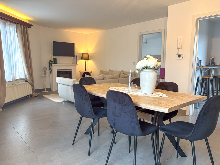 Mauricette-01 image 4